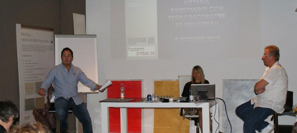 Finger Food on Resin