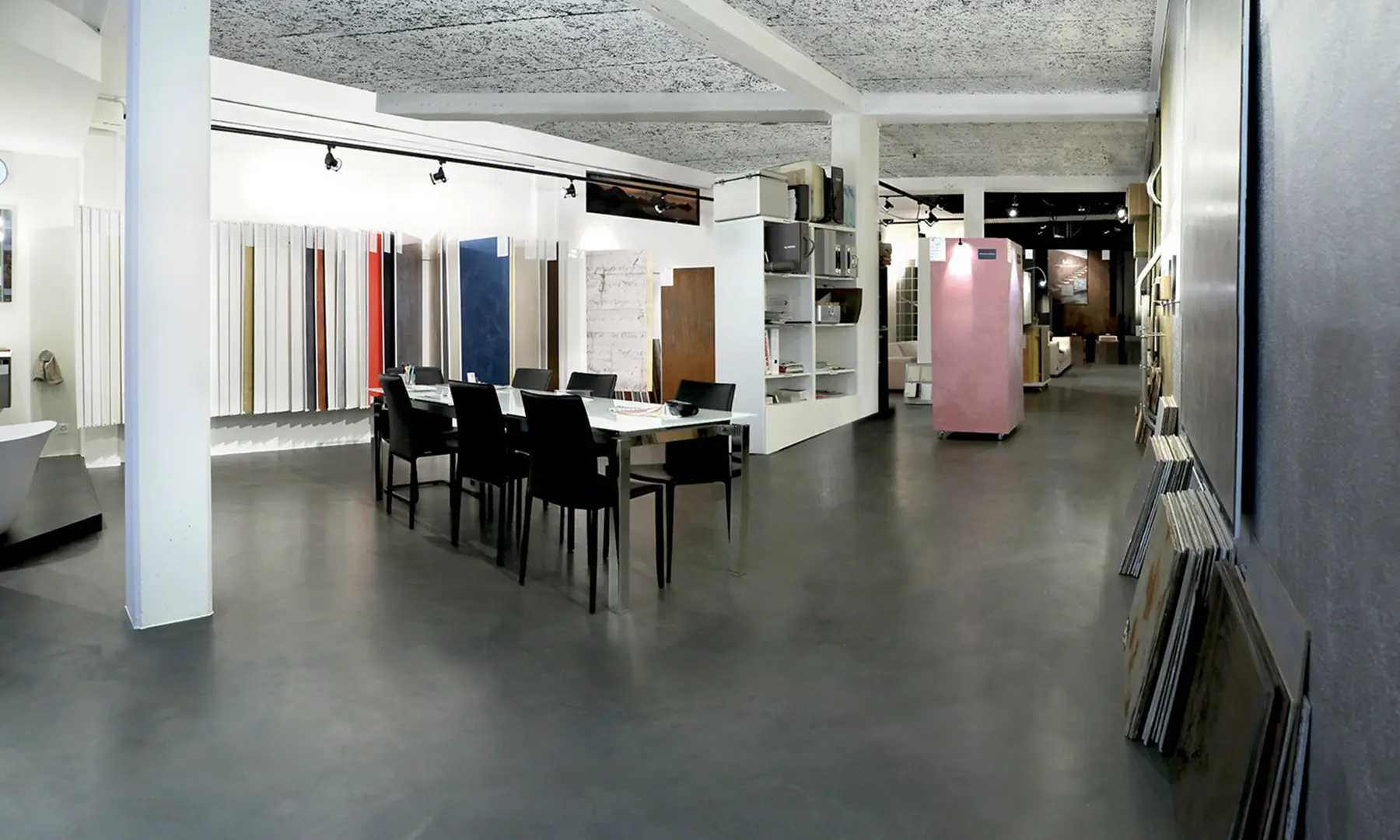 Showroom